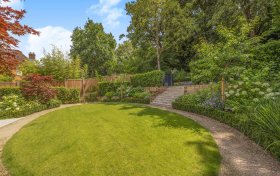 Heath Drive Hampstead NW3 7SB