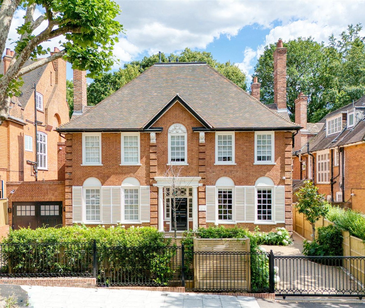 Heath Drive Hampstead NW3 7SB