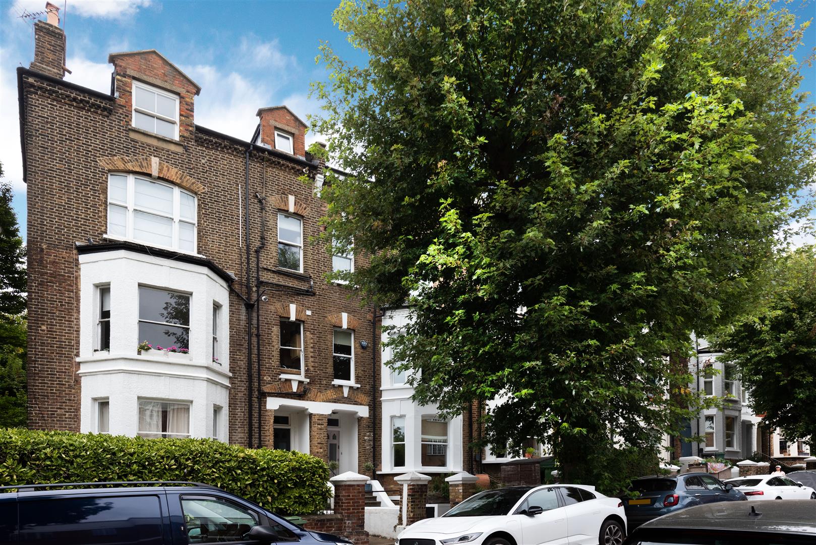 Parliament Hill Hampstead NW3 2SY