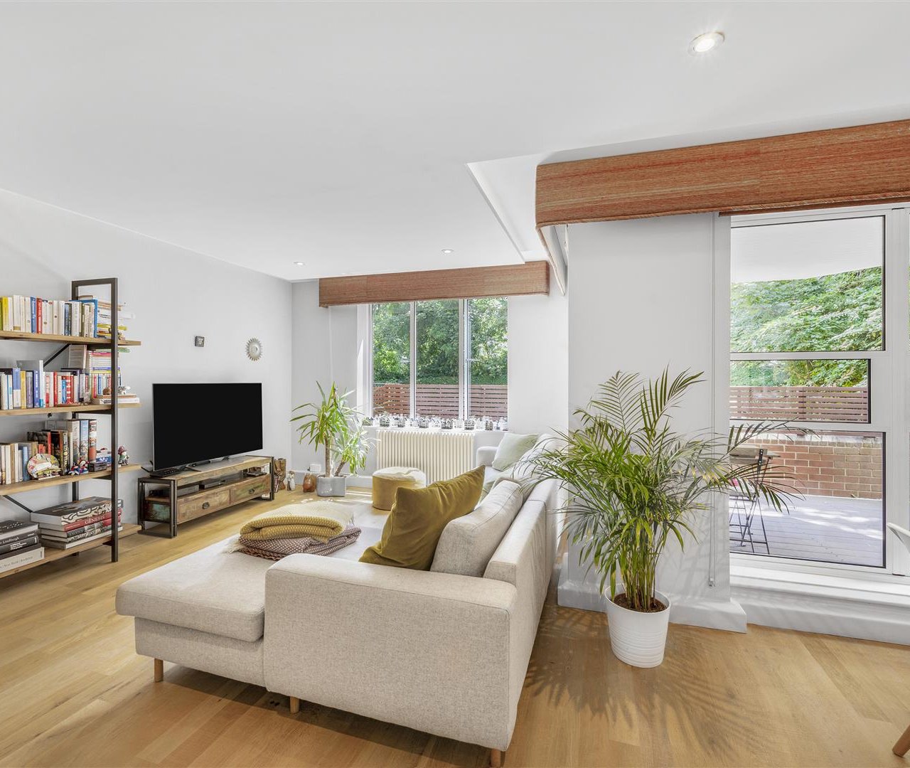 Eton Avenue Belsize Park NW3 3EL