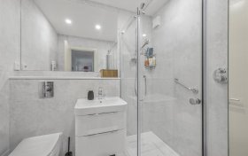 Eton Avenue Belsize Park NW3 3EL