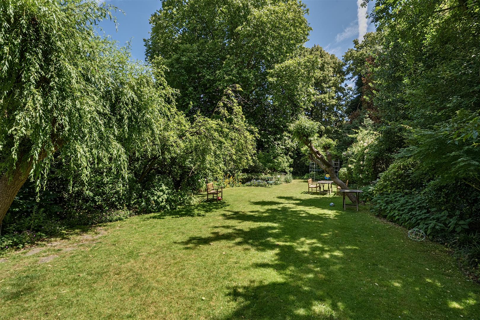 Fitzjohn’s Avenue Hampstead NW3 5NB