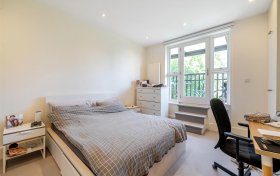 Fitzjohn’s Avenue Hampstead NW3 5NB