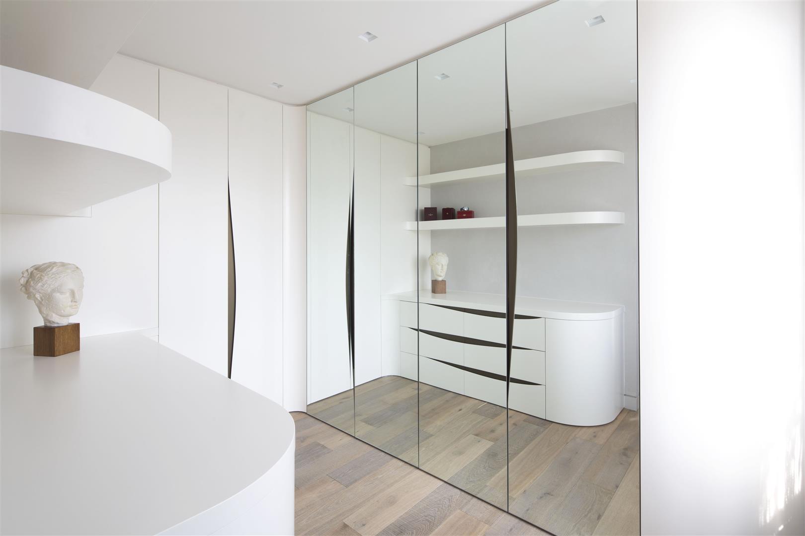 Frognal Lane Hampstead NW3 7EA