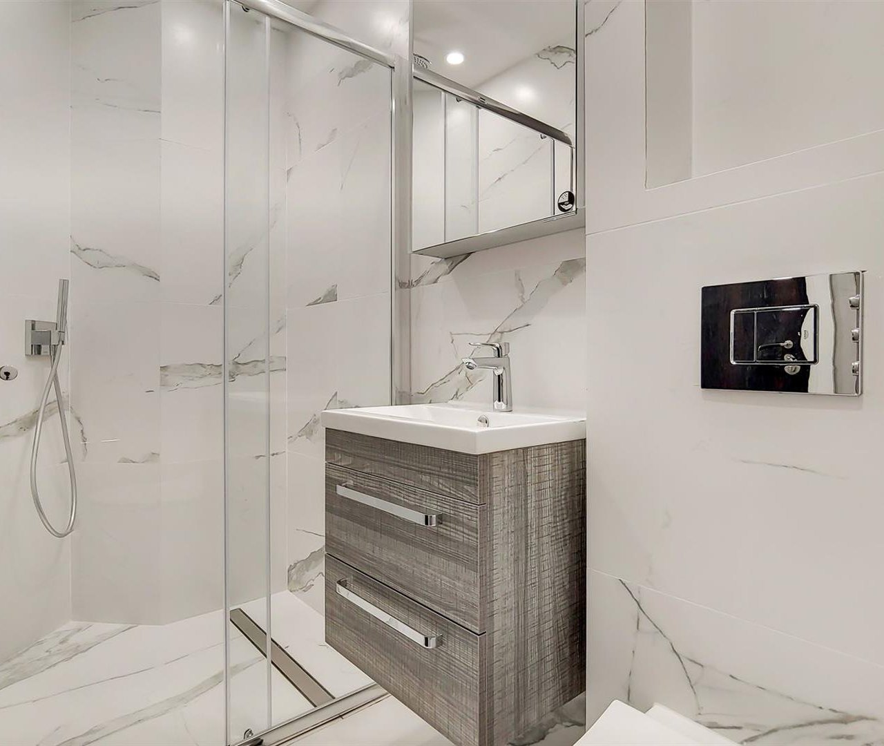 Fitzjohns Avenue Hampstead NW3 6PH