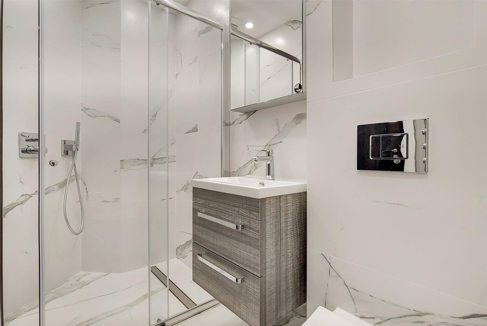 Fitzjohns Avenue Hampstead NW3 6PH