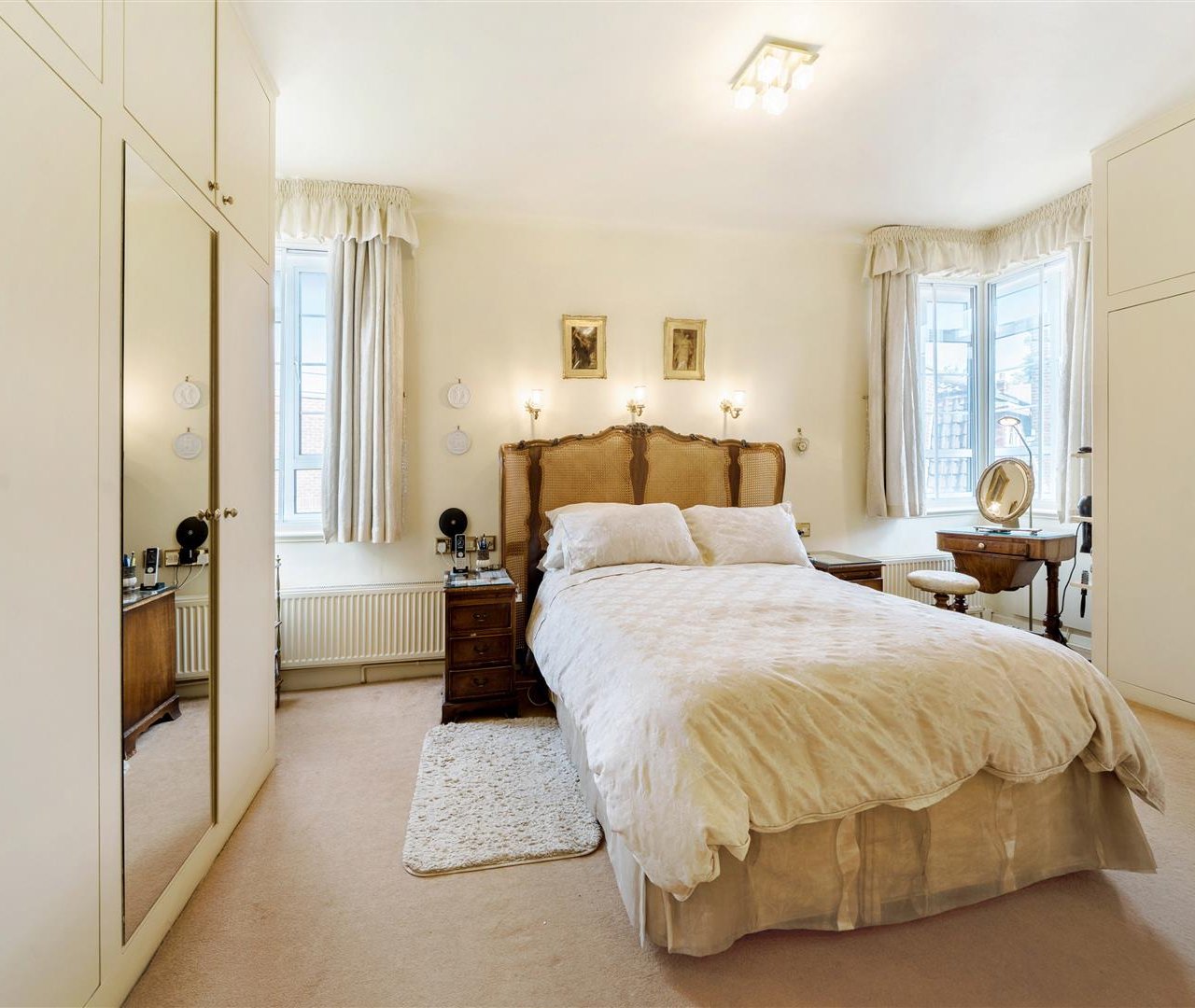 Frognal Lane Hampstead NW3 7EA