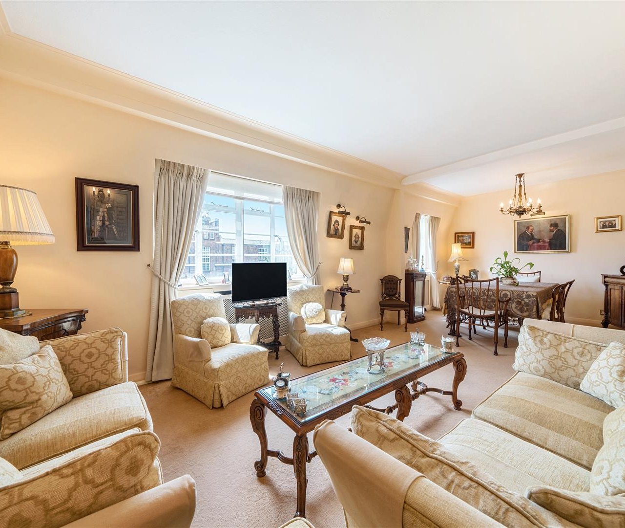 Frognal Lane Hampstead NW3 7EA