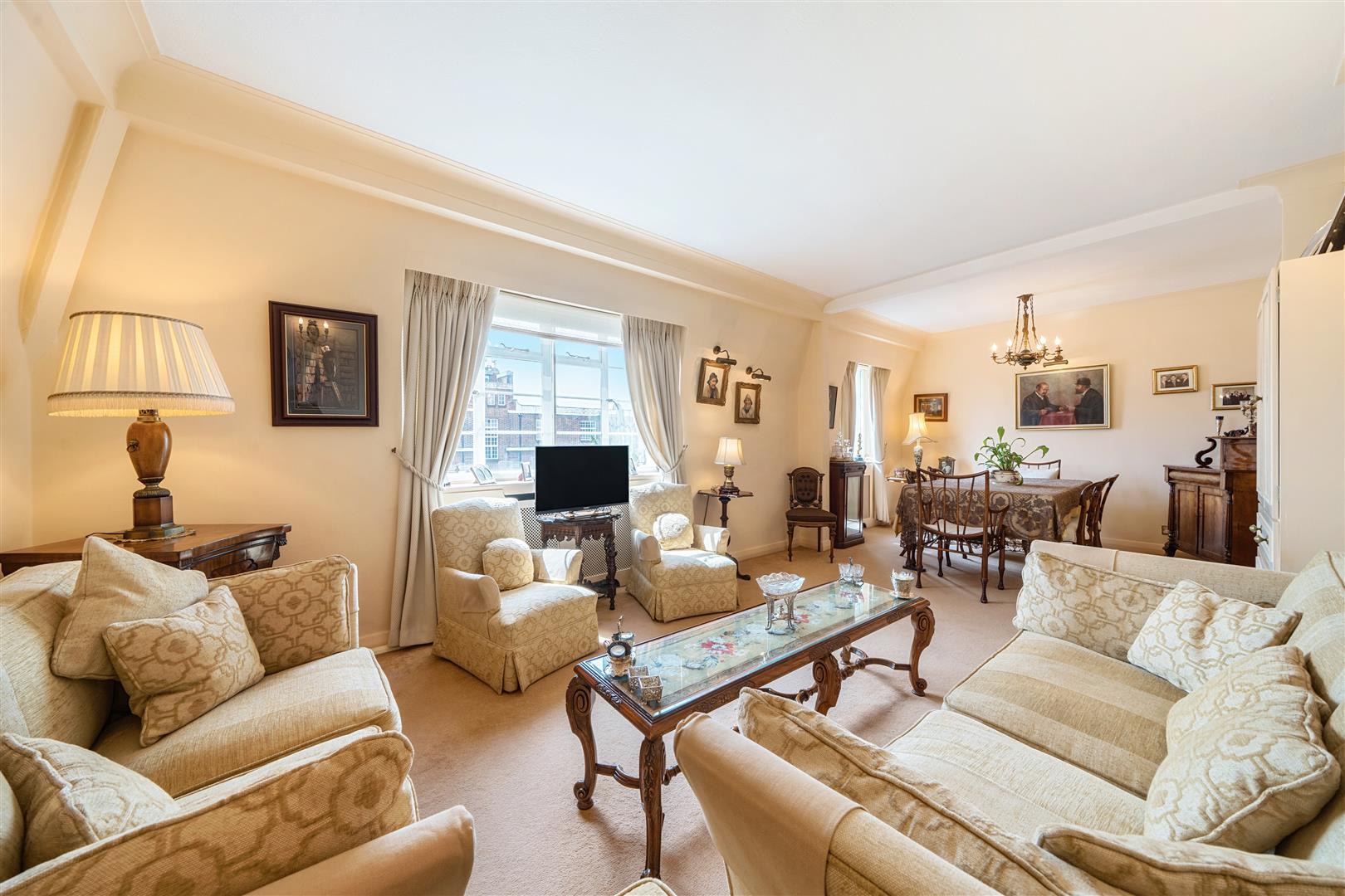 Frognal Lane Hampstead NW3 7EA