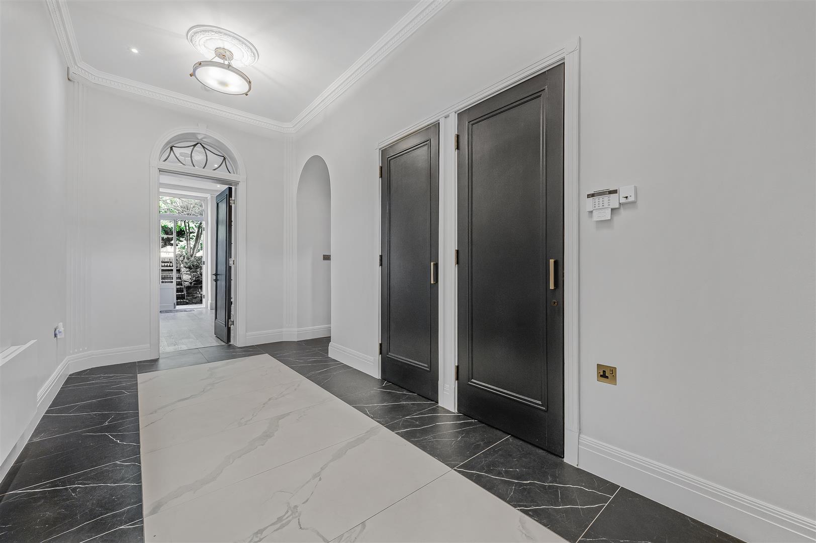Redington Road, London, NW3 7RR