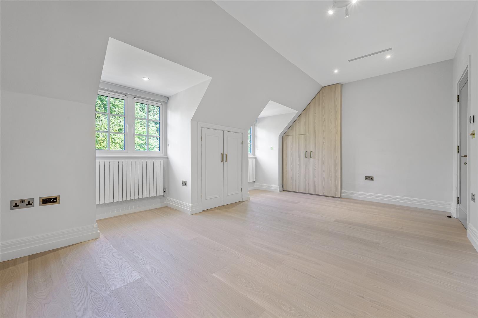 Redington Road, London, NW3 7RR