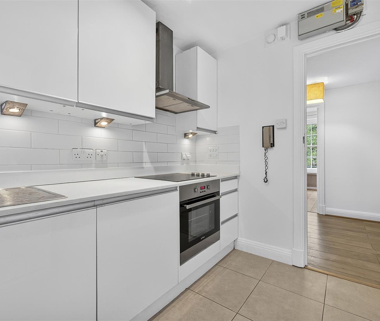 Finchley Road, London, NW8 0NX