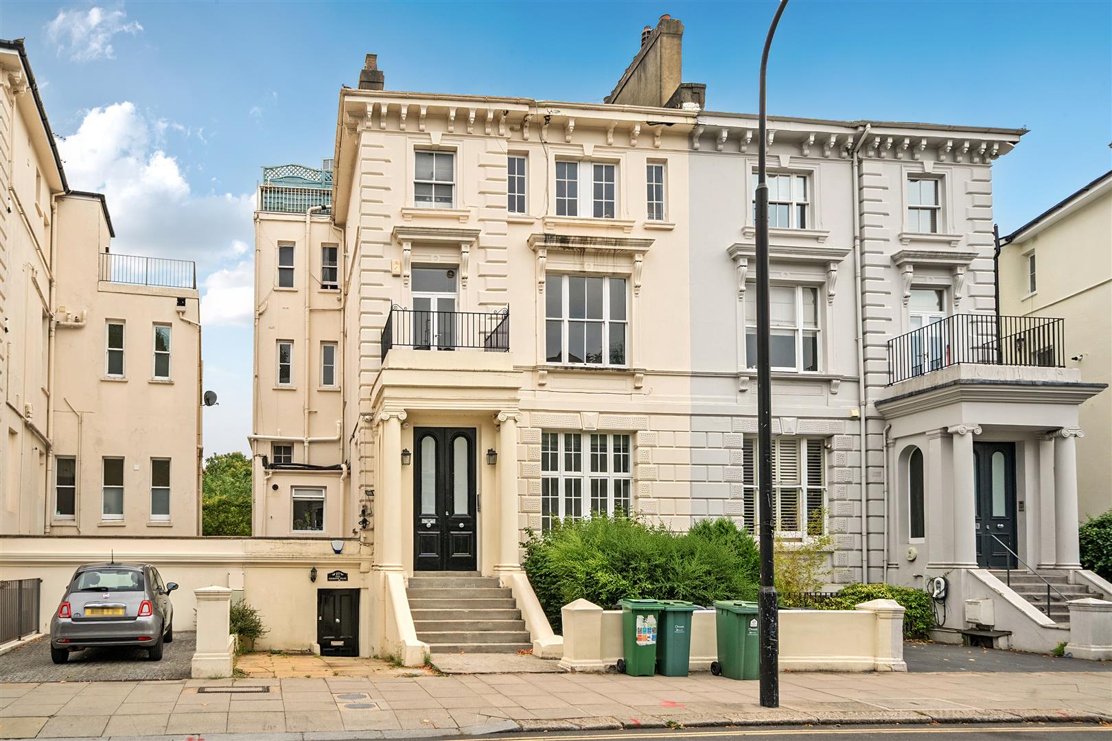 Buckland Crescent Belsize Park NW3 5DH