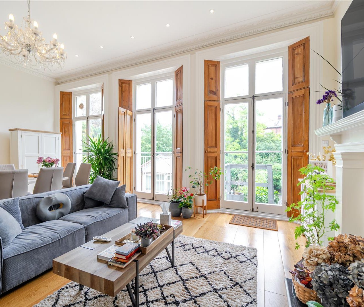 Buckland Crescent Belsize Park NW3 5DH