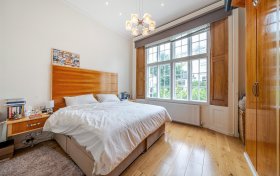 Buckland Crescent Belsize Park NW3 5DH