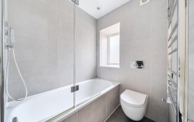 Spencer Walk Hampstead Vilage NW3 1QZ