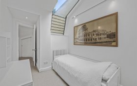 Ellerdale Road London NW3 6BB