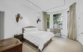 Ellerdale Road London NW3 6BB