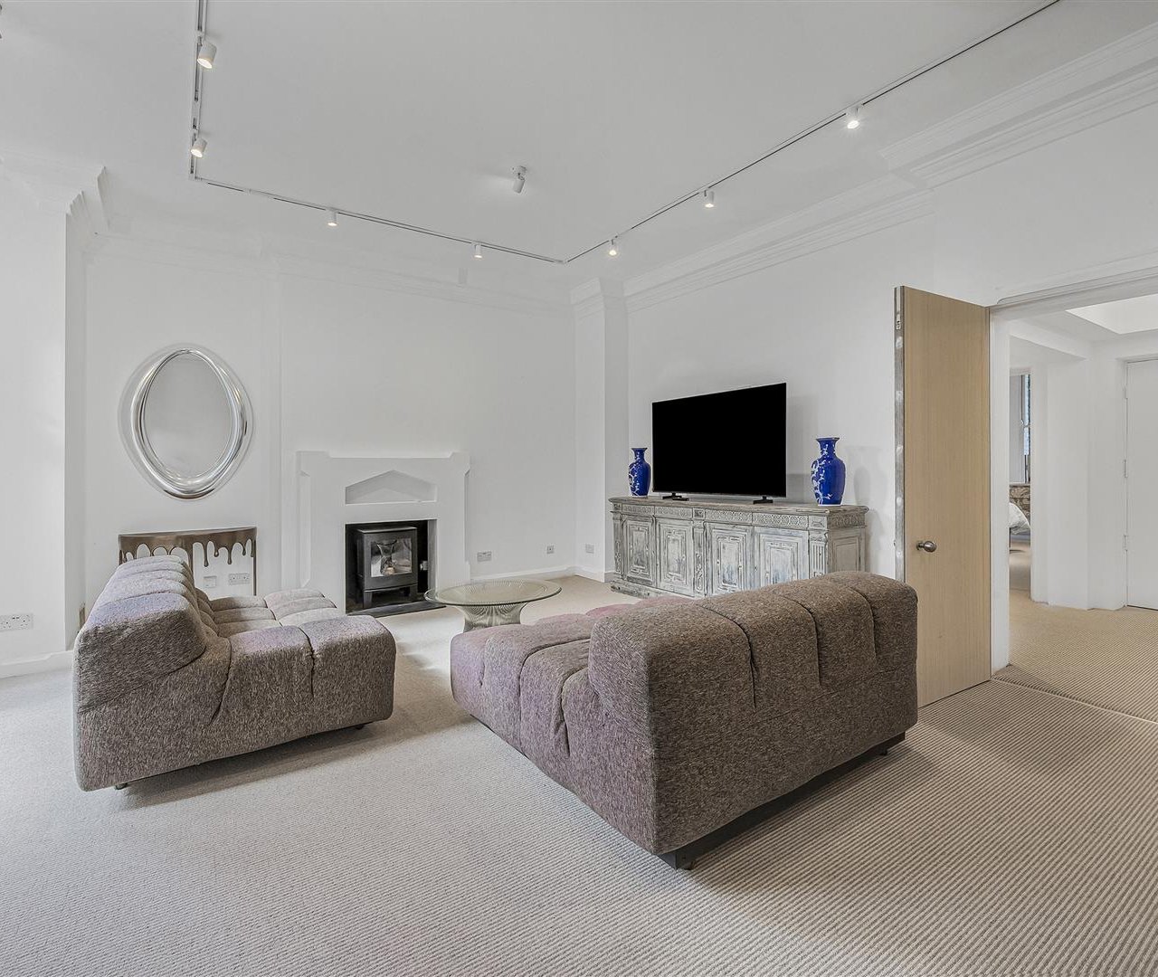 Ellerdale Road London NW3 6BB