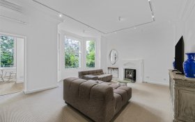 Ellerdale Road London NW3 6BB