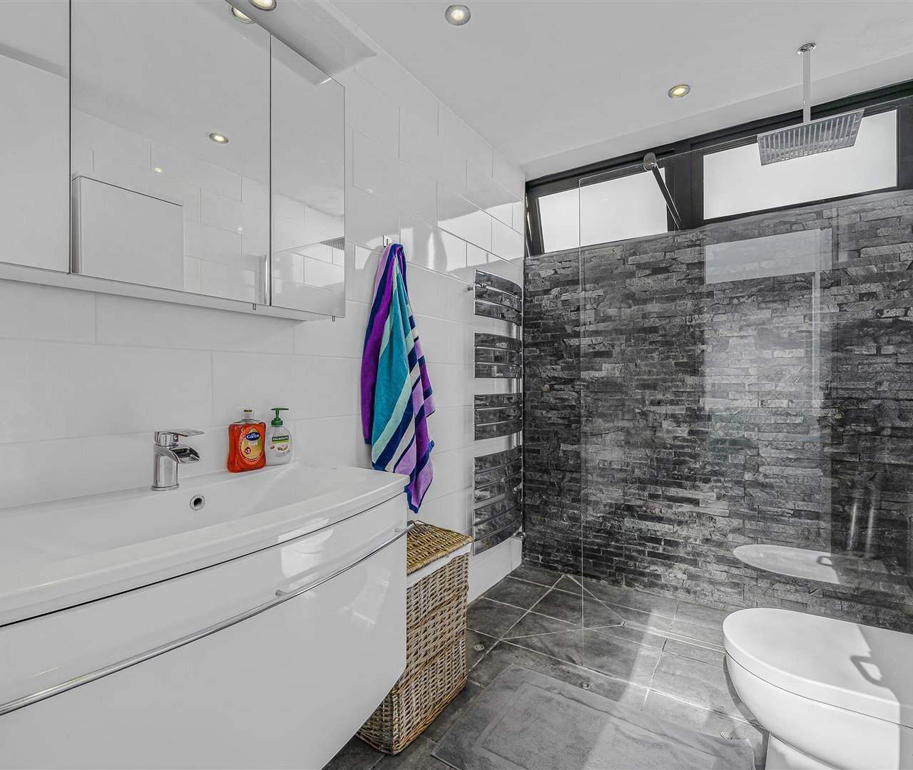 Golders Park Close Golders Hill Park NW11 7QR