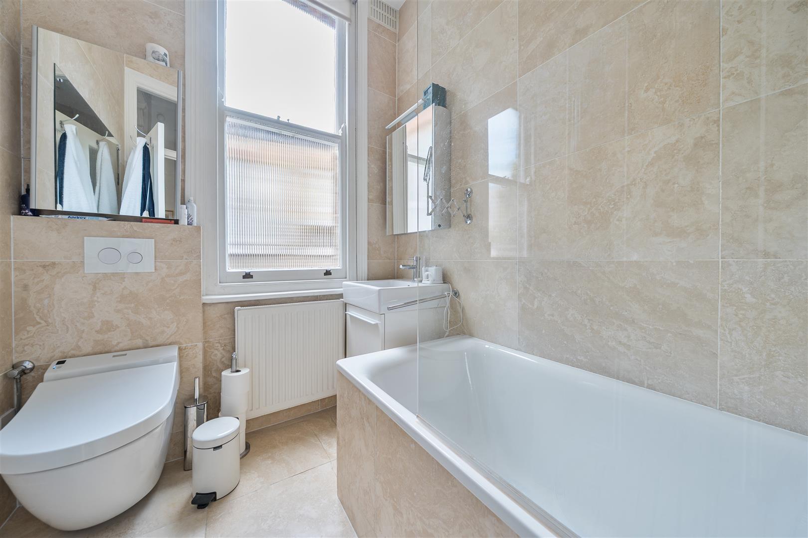 Antrim Road Belsize Park NW3 4XL