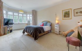 Harman Drive The Hocrofts NW2 2ED