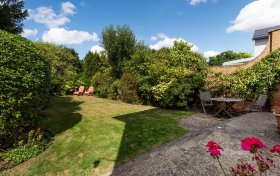 Harman Drive The Hocrofts NW2 2ED