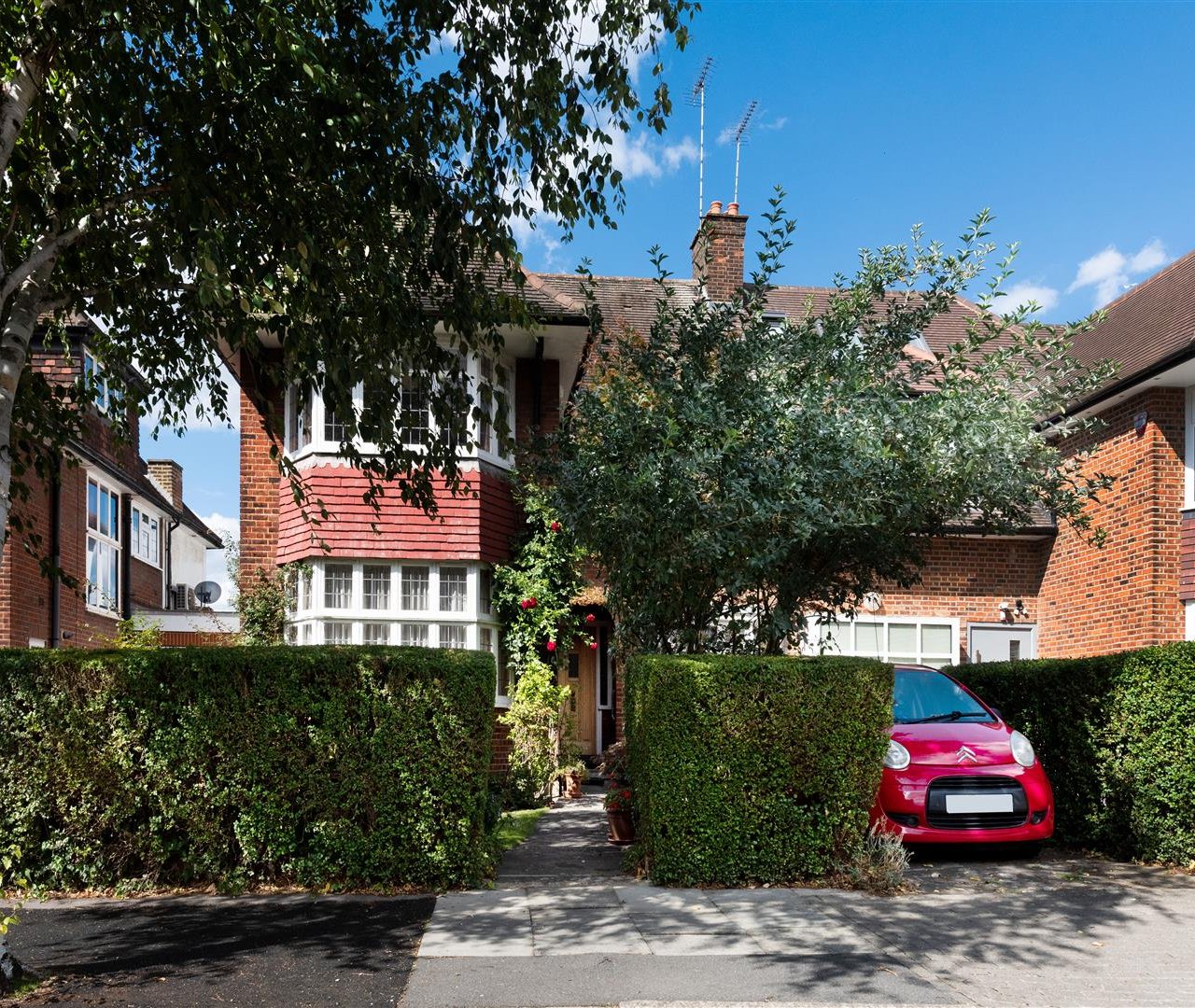 Harman Drive The Hocrofts NW2 2ED