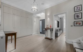 Lyndale Avenue Childs Hill NW2 2QB