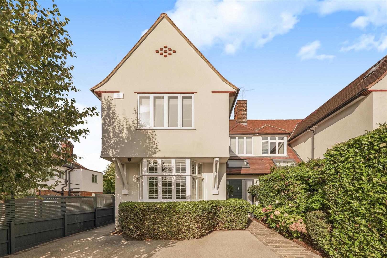 Lyndale Avenue Childs Hill NW2 2QB