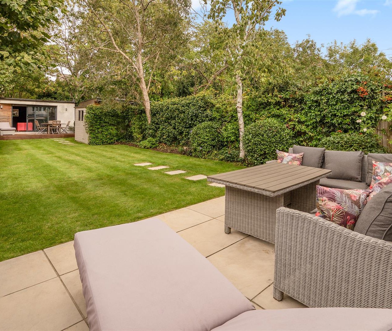 Lyndale Avenue Childs Hill NW2 2QB