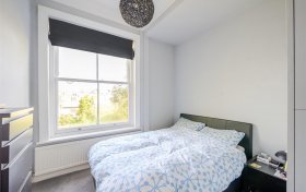 Compayne Gardens South Hampstead NW6 3RU