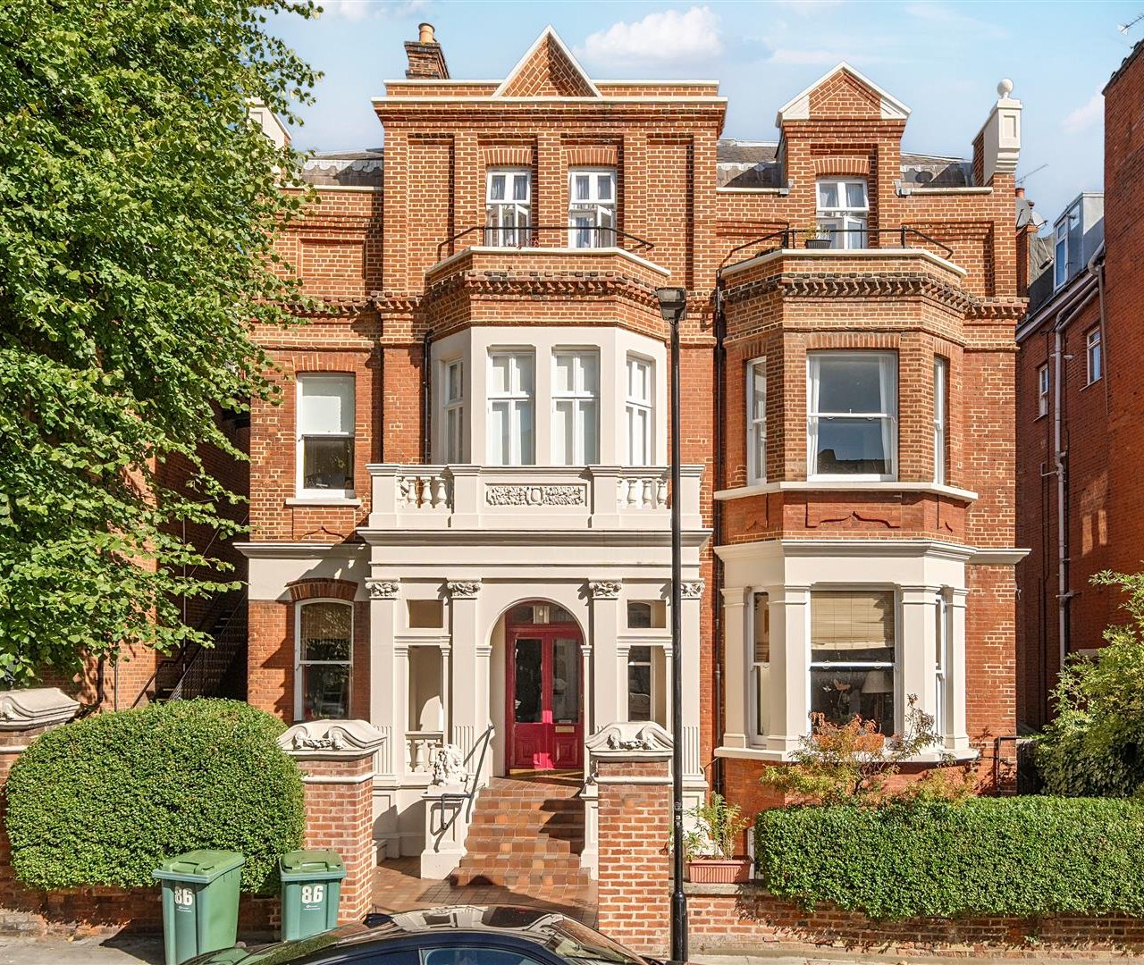 Compayne Gardens South Hampstead NW6 3RU