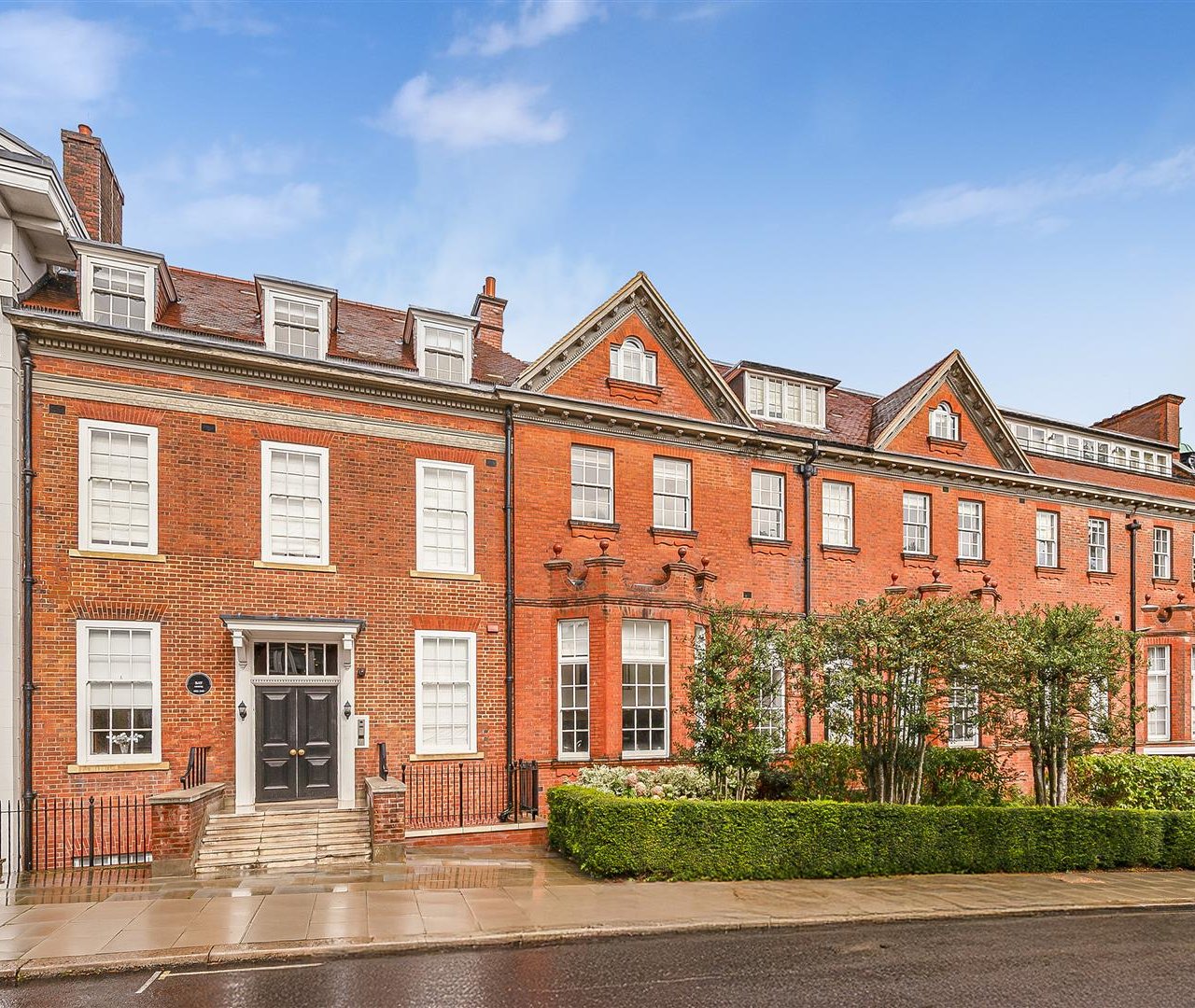 Kidderpore Avenue London NW3 7SU