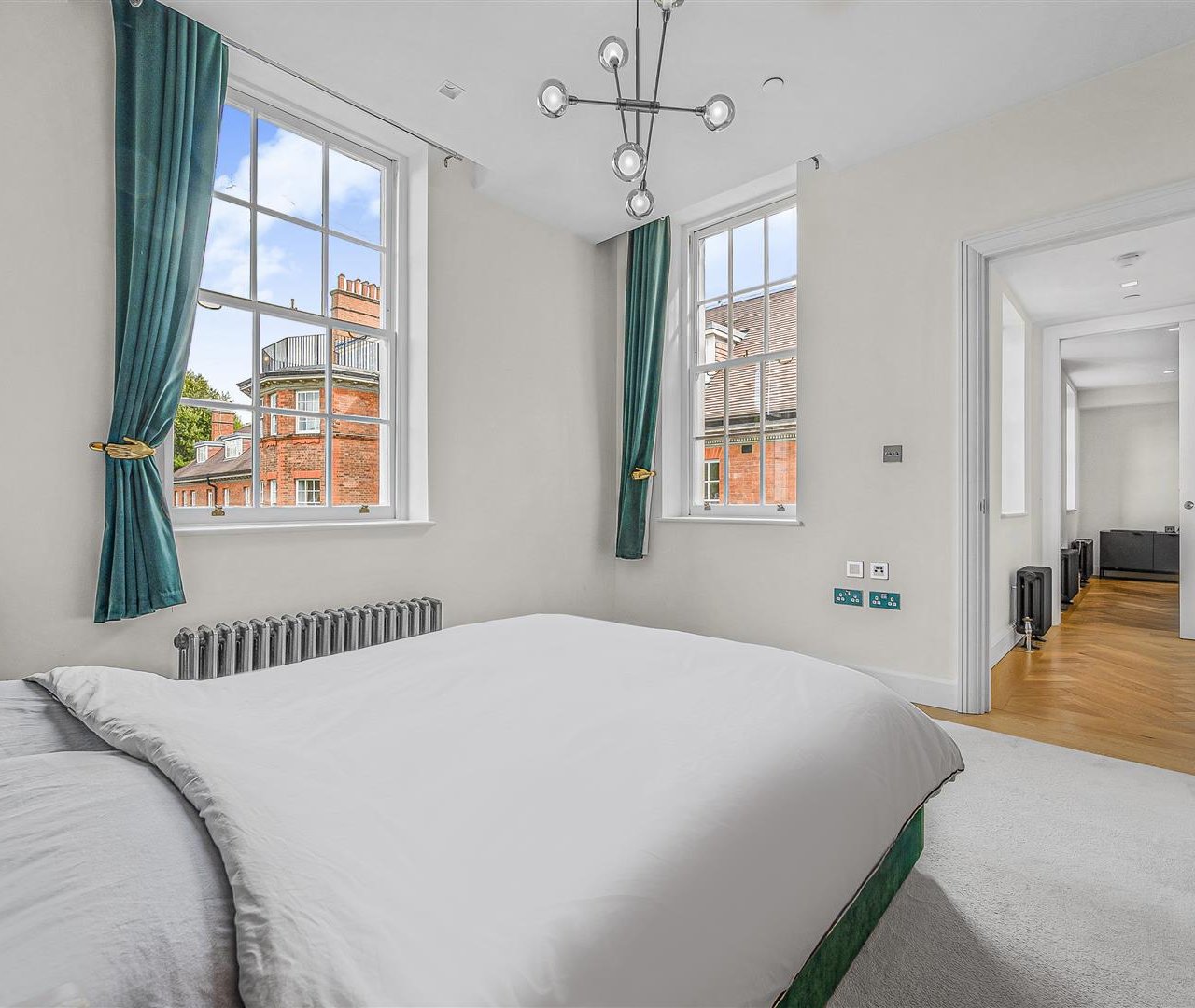 Kidderpore Avenue London NW3 7SU