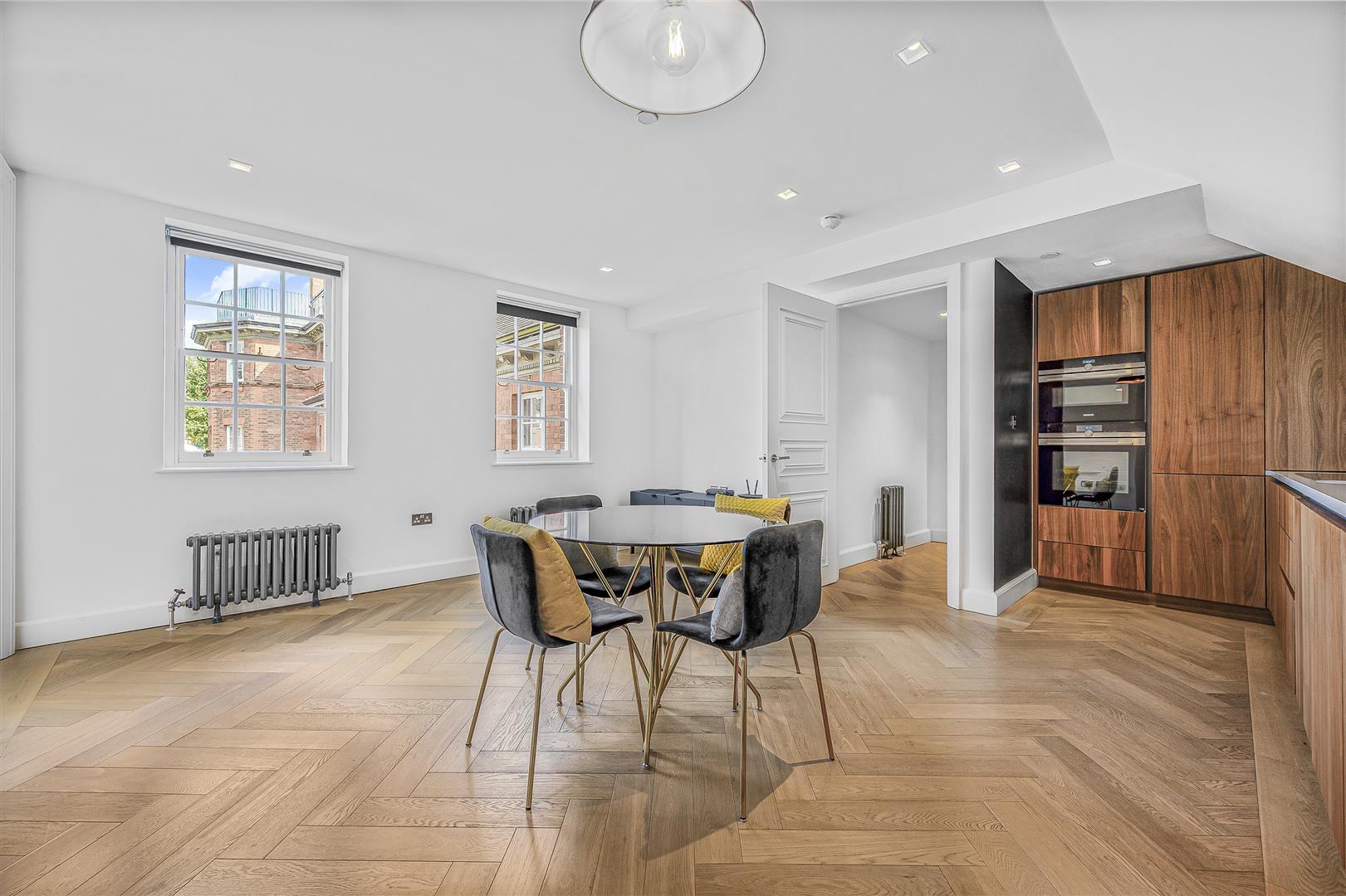 Kidderpore Avenue London NW3 7SU