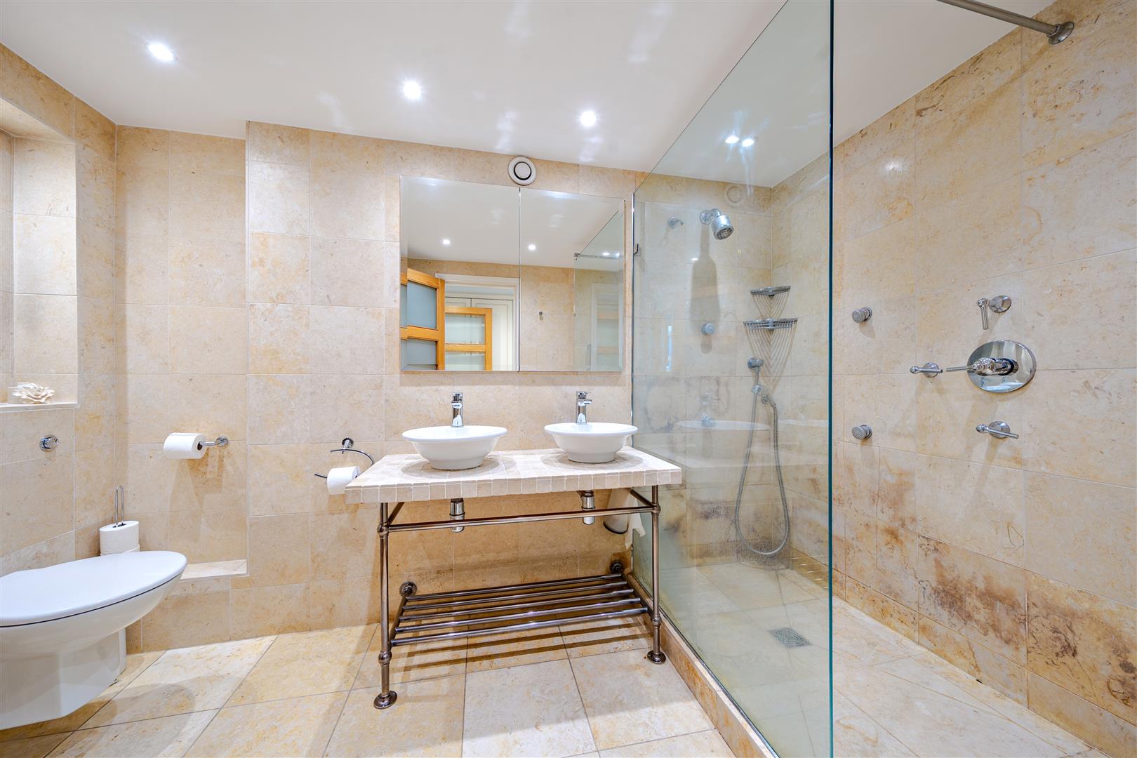 Firecrest Drive Hampstead NW3 7NF