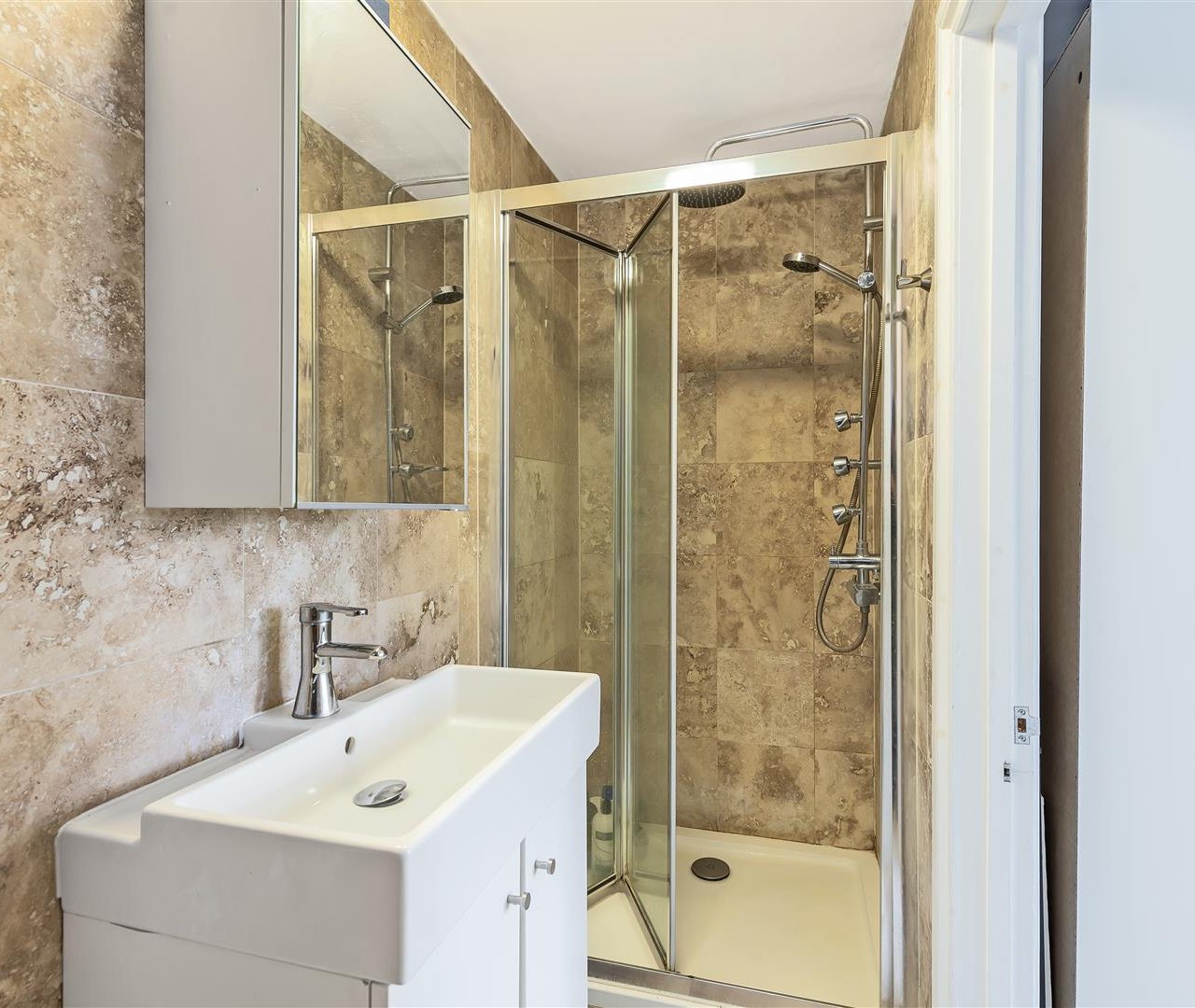 Frognal Hampstead NW3 6AJ