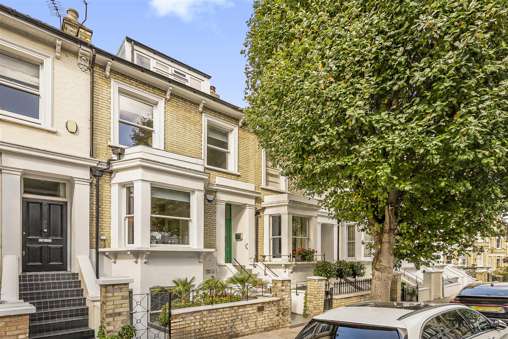 Gayton Road Hampstead Village NW3 1TU