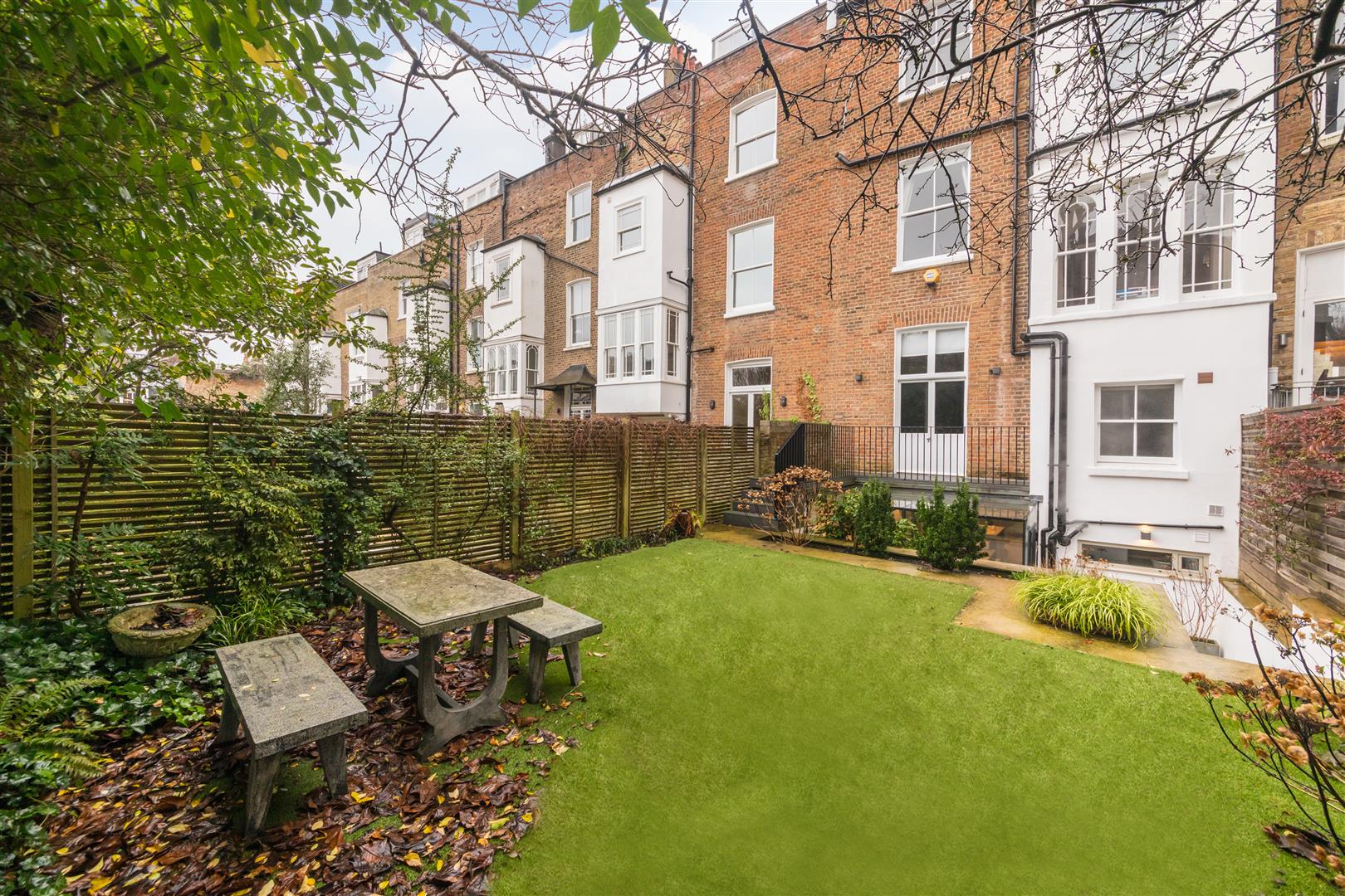 Belsize Crescent Belsize Village NW3 5QU