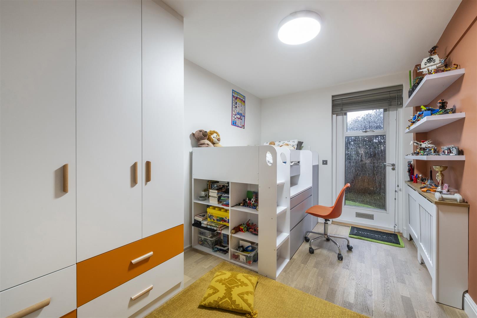 Lyndhurst Gardens Hampstead NW3 5NP