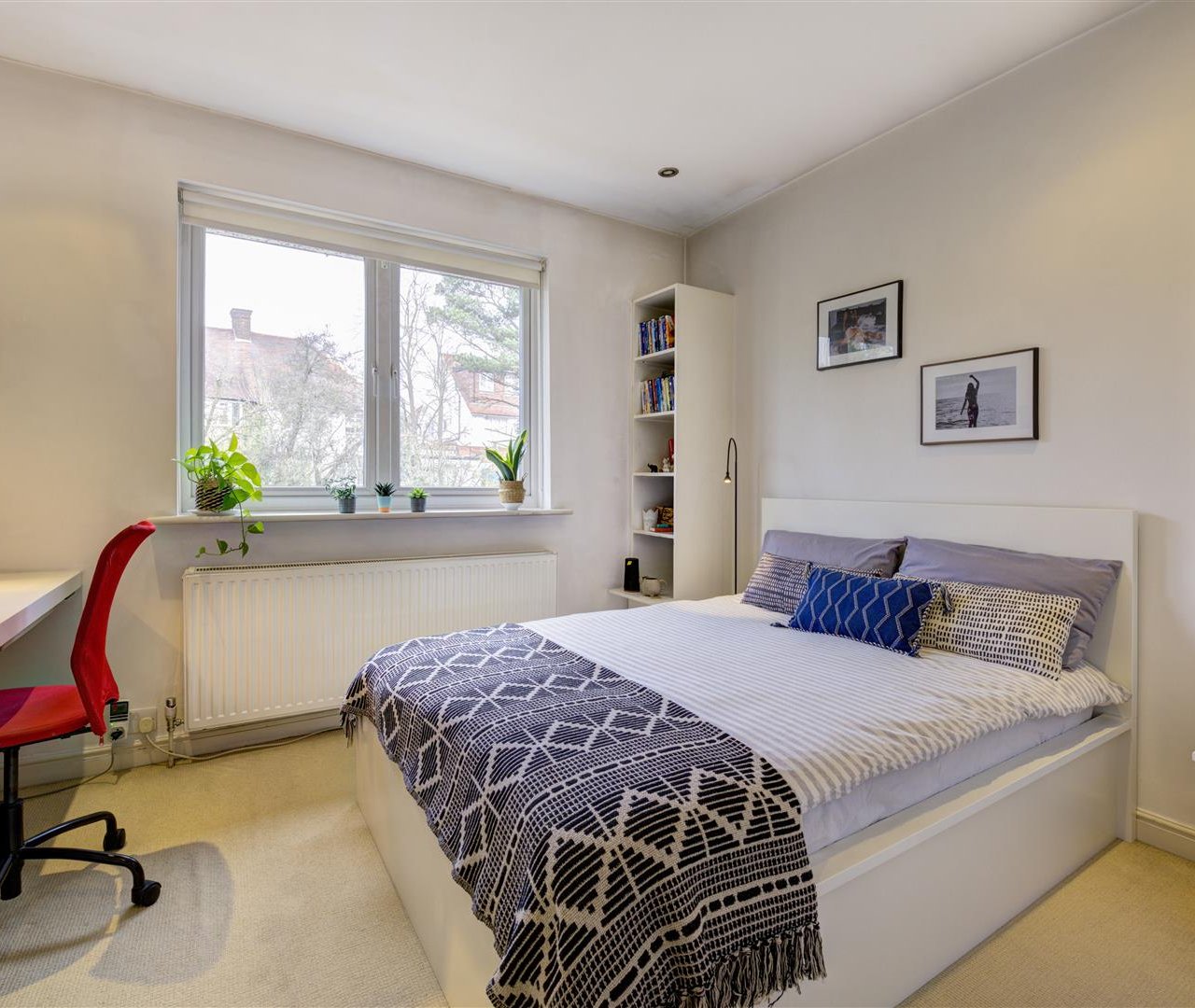 Dunstan Road Golders Green NW11 8AA