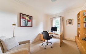 Prince Arthur Road Hampstead Village NW3 6AY