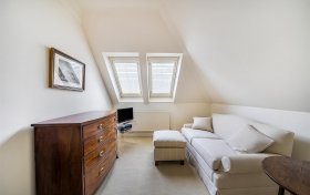 Prince Arthur Road Hampstead Village NW3 6AY