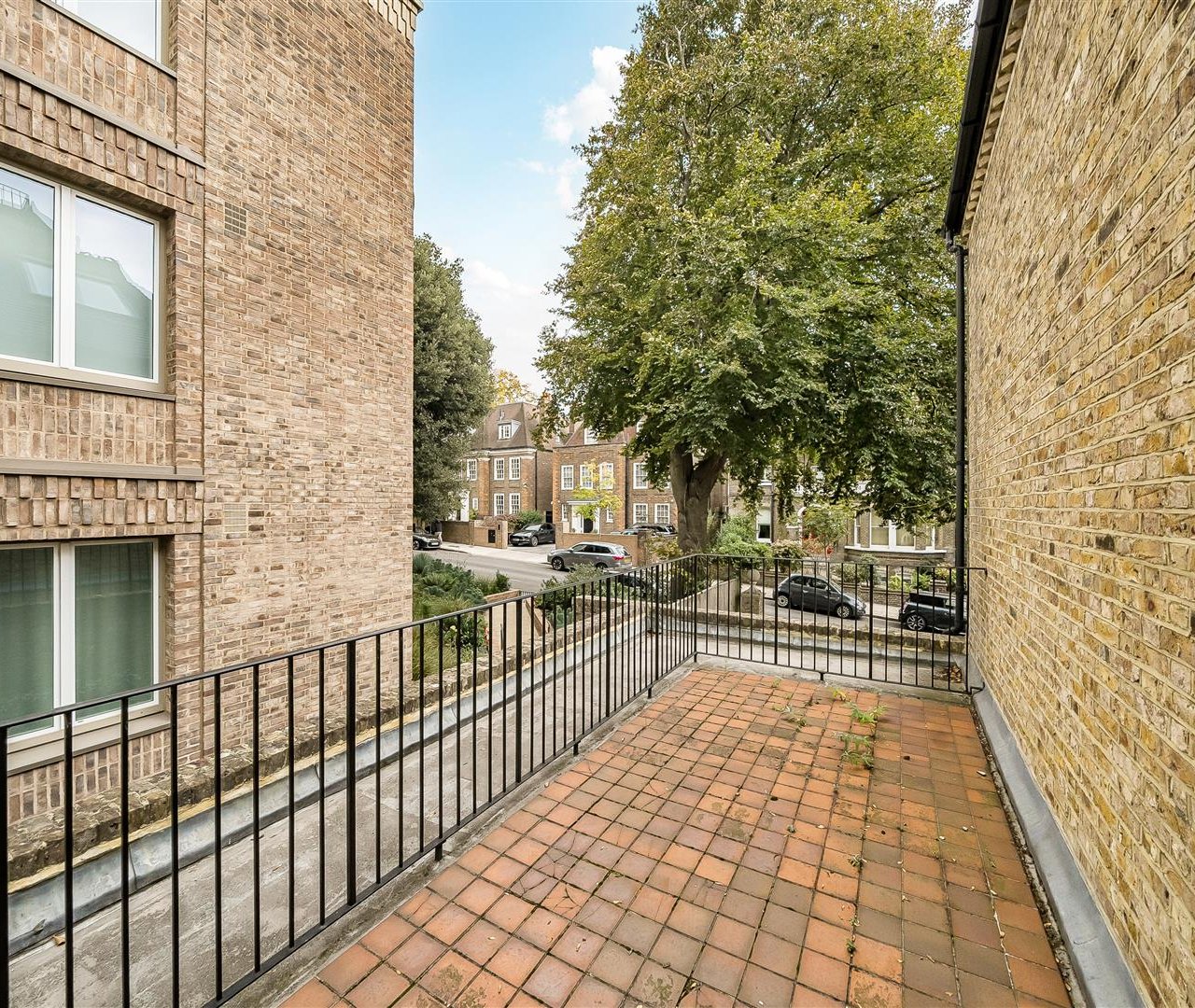 Prince Arthur Road Hampstead Village NW3 6AY