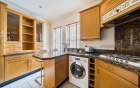 Prince Arthur Road Hampstead Village NW3 6AY