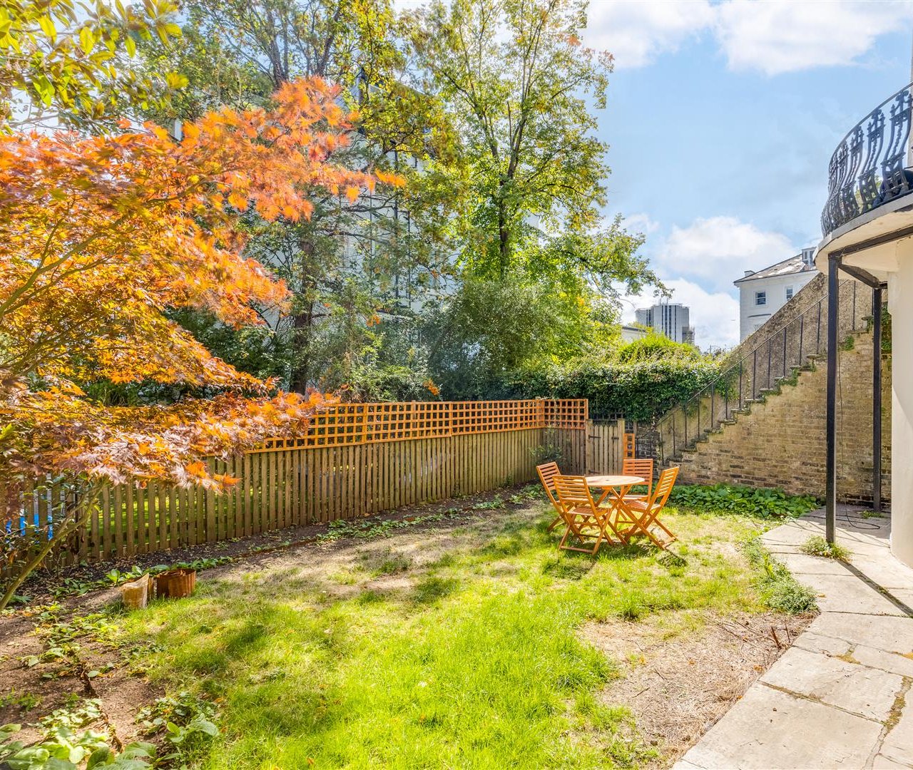 Belsize Grove Belsize Park NW3 4UN