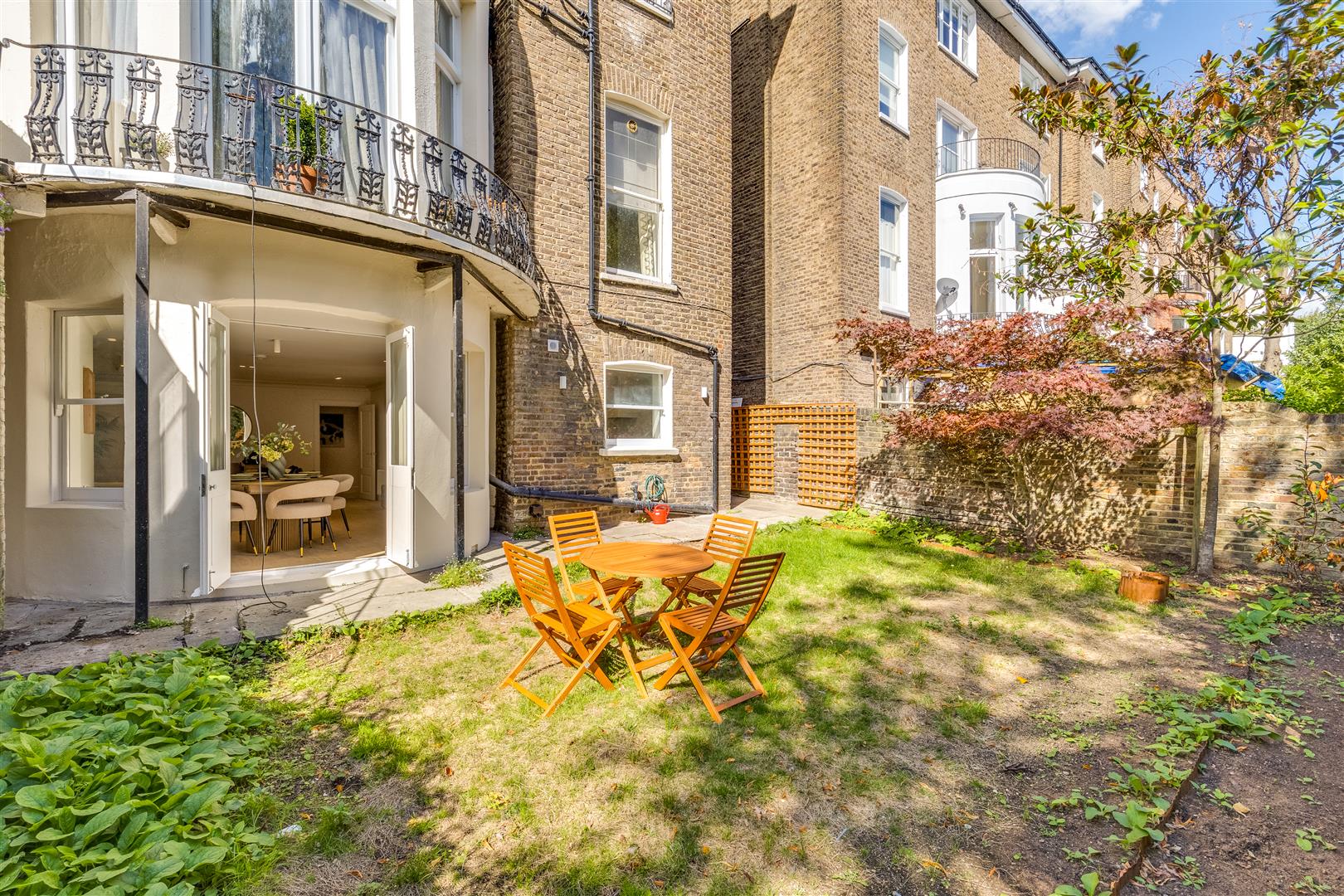 Belsize Grove Belsize Park NW3 4UN