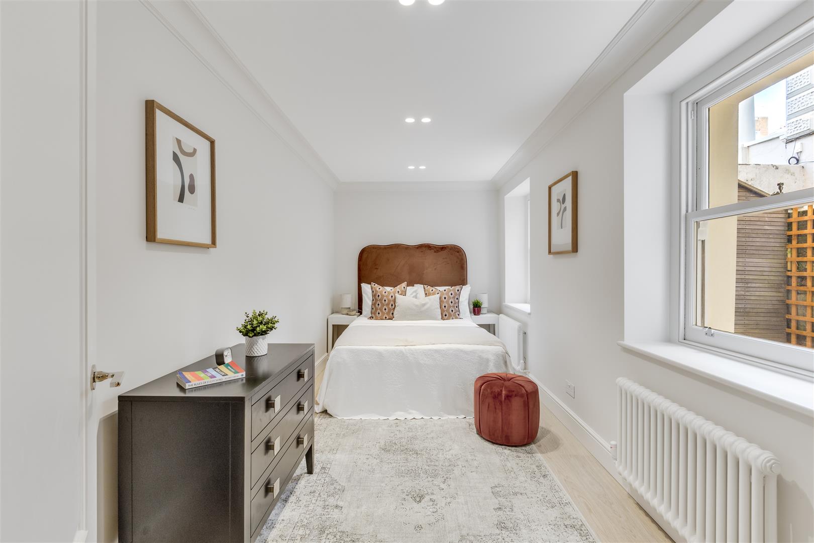 Belsize Grove Belsize Park NW3 4UN